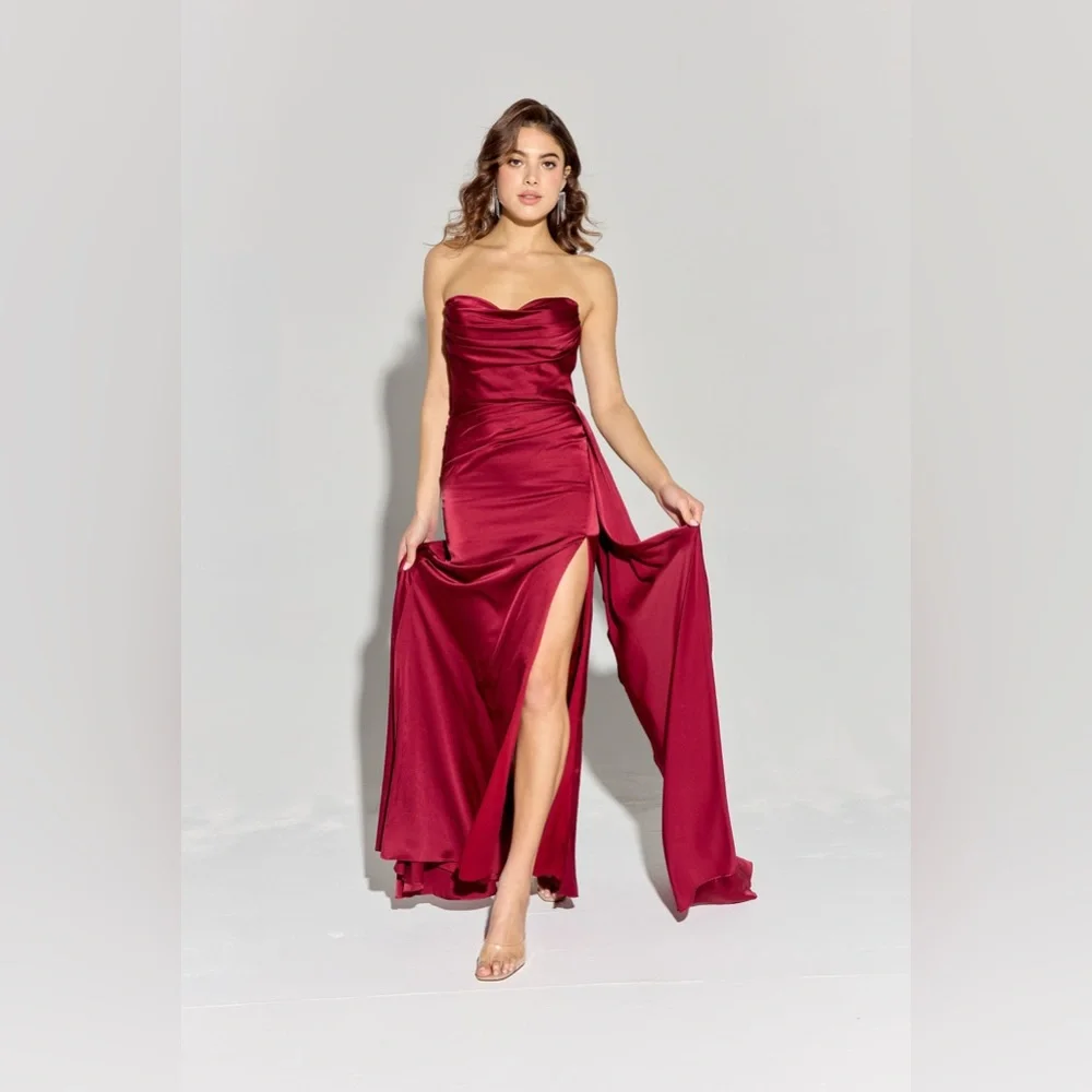 Elegant Strapless Brown Dress - Picture 4 of 5